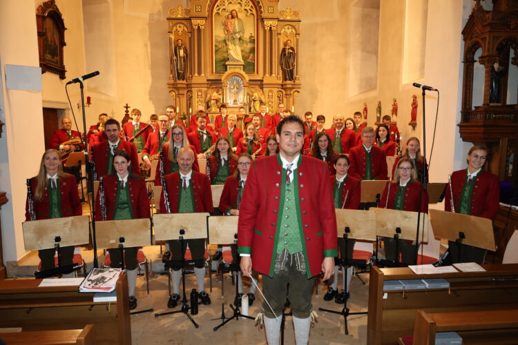 Traditionelles Kirchenkonzert des Musikvereins Traberg